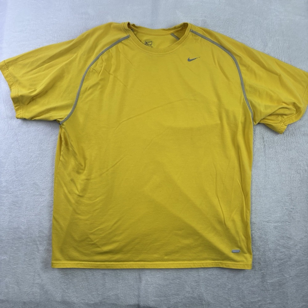 Nike Team Dri-FIt Yellow Short Sleeve Activewear Athletic Shirt Men's Large